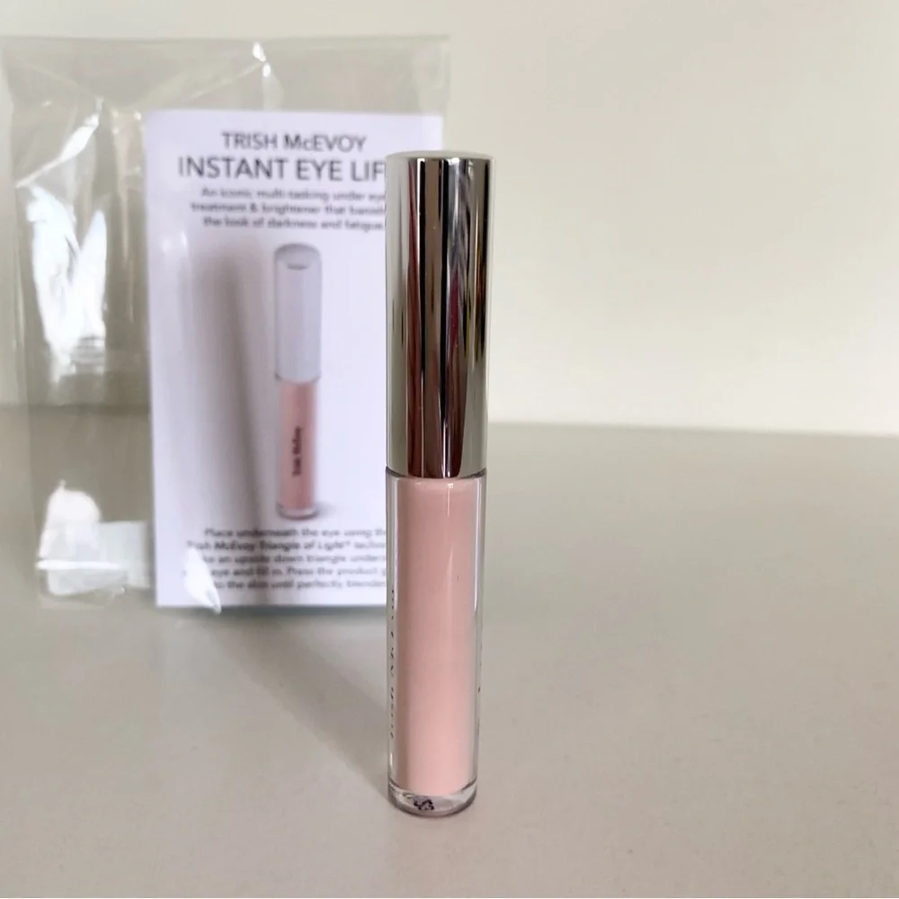 Trish McEvoy Instant Eye Lift treatment concealer
